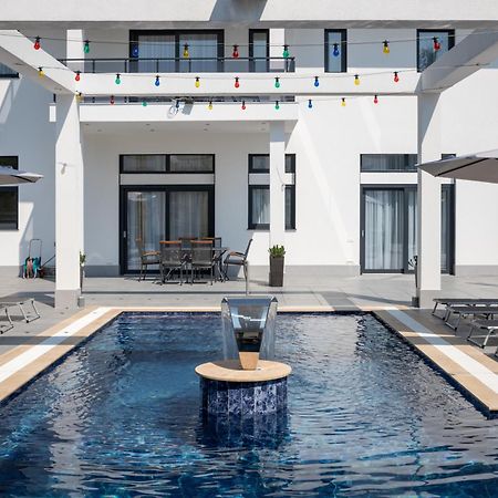 White House Radac Peja Bed & Breakfast Екстериор снимка
