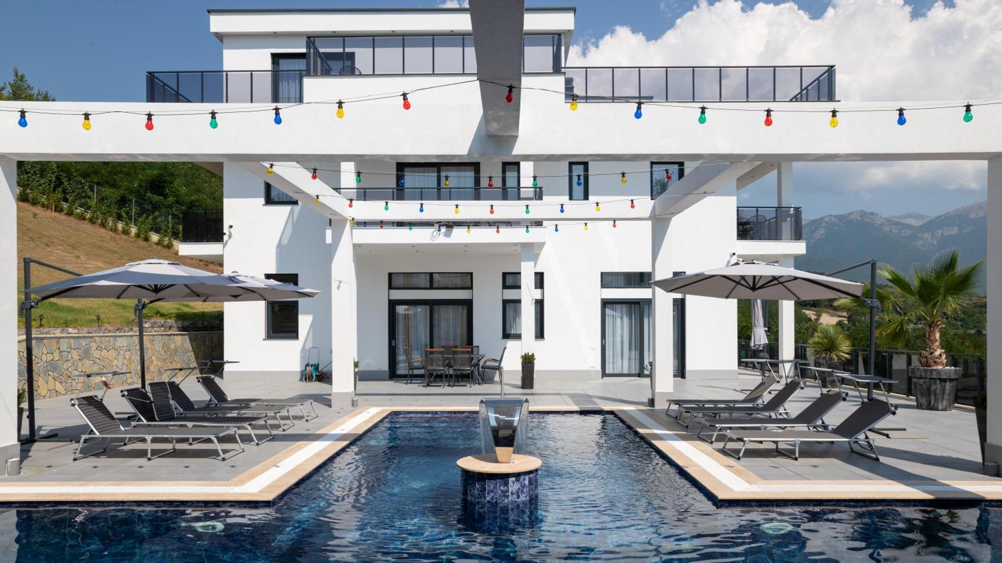 White House Radac Peja Bed & Breakfast Екстериор снимка